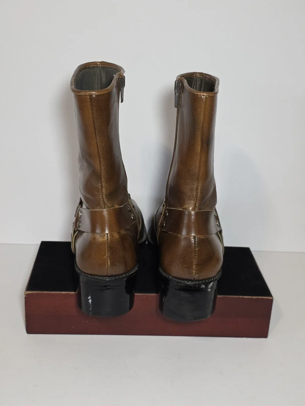Vintage 70s Mens UN Shoes Brown Leather Zip Harness Boots Square Toe Size 8-8.5
